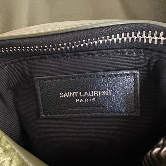 YSL Velvet Loulou Puffer - Picture 6 of 11